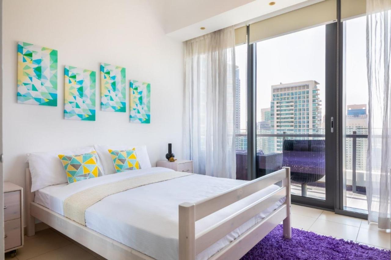 Maison Privee - Big, Bright, Luxury Marina Views Apt Next To Beach Дубай Екстериор снимка