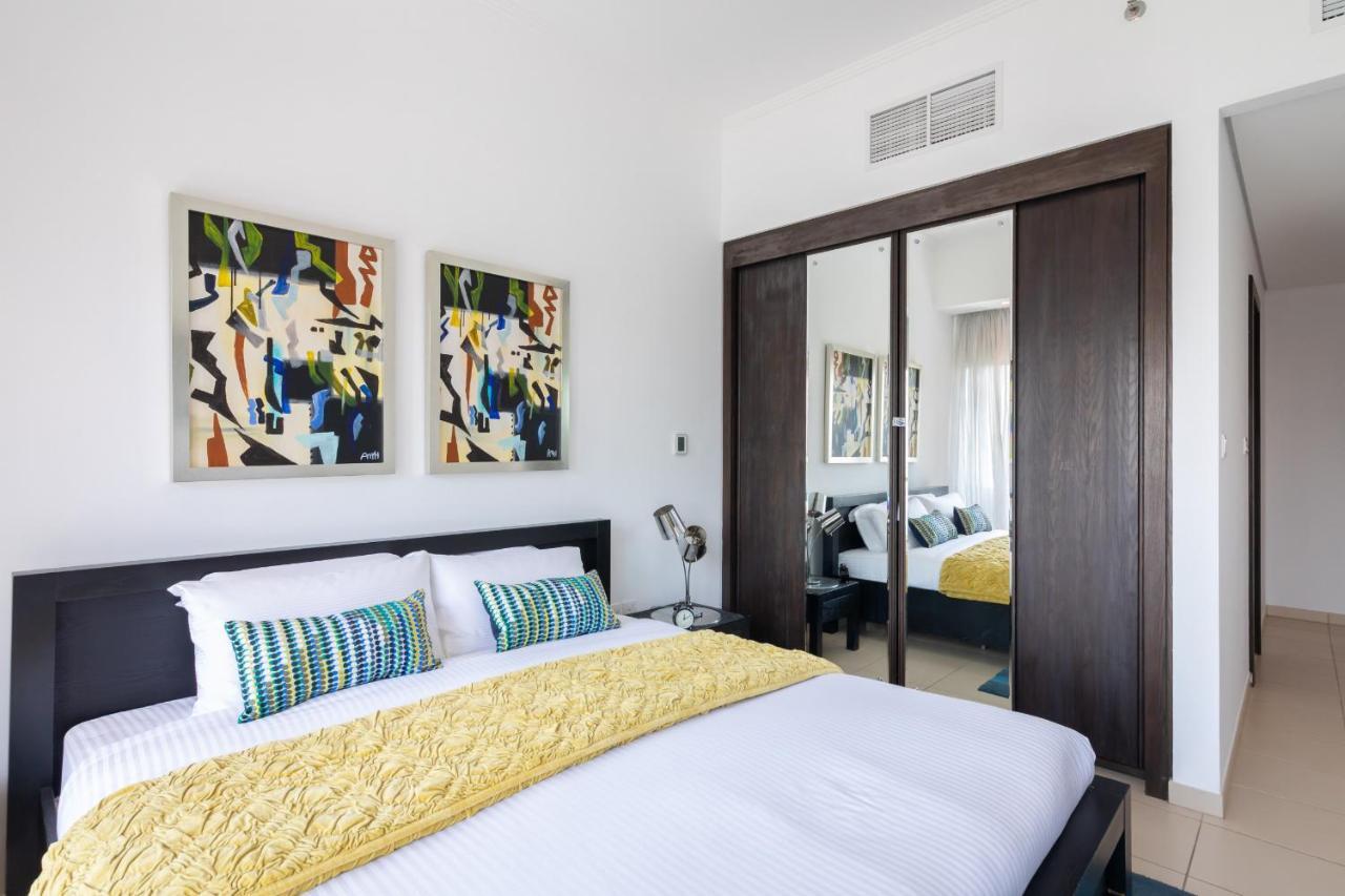 Maison Privee - Big, Bright, Luxury Marina Views Apt Next To Beach Дубай Екстериор снимка